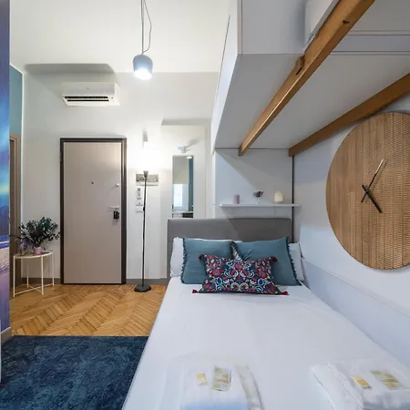 Oda ve Kahvaltı Loreto Prestige - Parking Free & Bulb Gym Milano