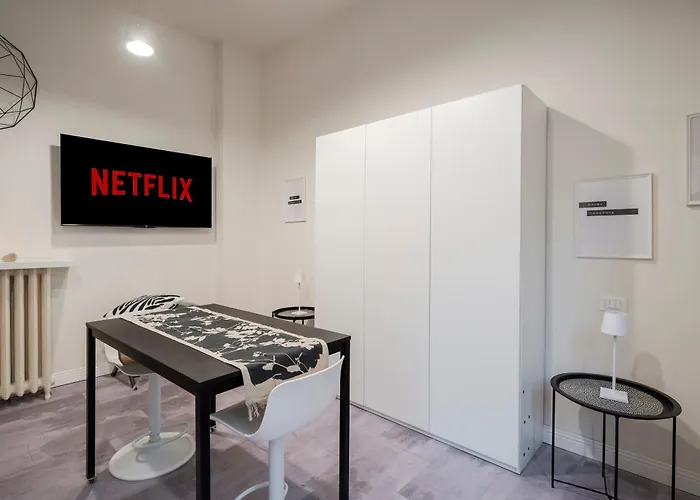 Loreto Prestige - Parking Free & Bulb Gym Bed & Breakfast