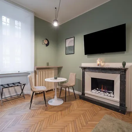 לינה וארוחת בוקר Loreto Prestige - Parking Free & Bulb Gym 4*