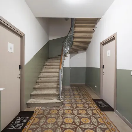 Loreto Prestige - Parking Free & Bulb Gym מילאנו