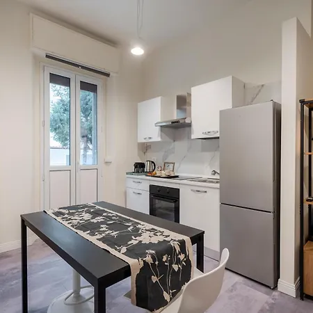 Loreto Prestige - Parking Free & Bulb Gym לינה וארוחת בוקר