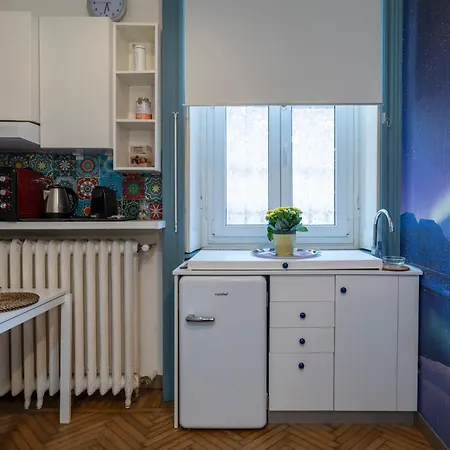 לינה וארוחת בוקר Loreto Prestige - Parking Free & Bulb Gym מילאנו