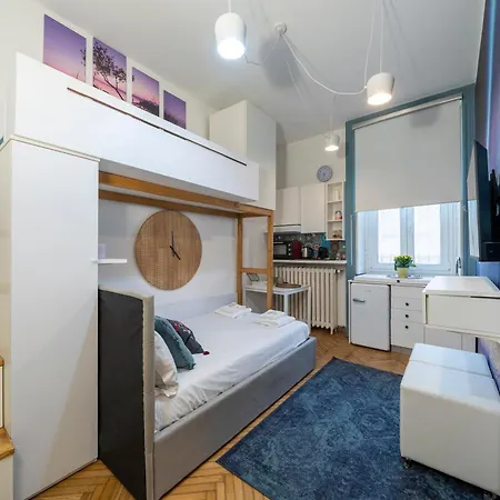 Loreto Prestige - Parking Free & Bulb Gym 4* מילאנו