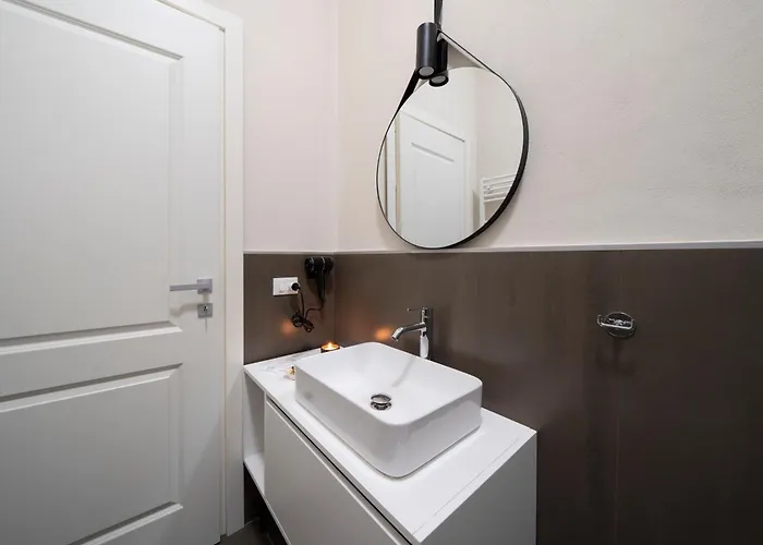 Loreto Prestige - Parking Free & Bulb Gym Bed & Breakfast Milan