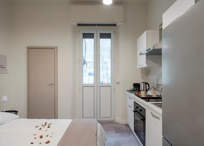 Bed & Breakfast Loreto Prestige - Parking Free & Bulb Gym 4*