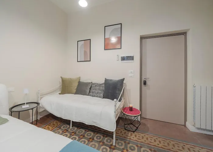 Bed & Breakfast Loreto Prestige - Parking Free & Bulb Gym 4*
