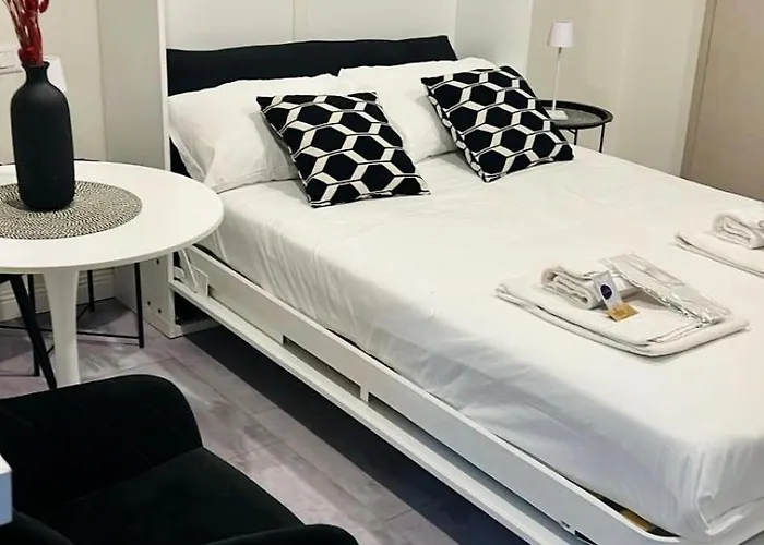 Bed & Breakfast Loreto Prestige - Parking Free & Bulb Gym