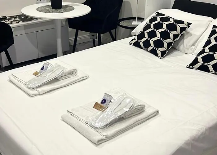 Loreto Prestige - Parking Free & Bulb Gym Milan