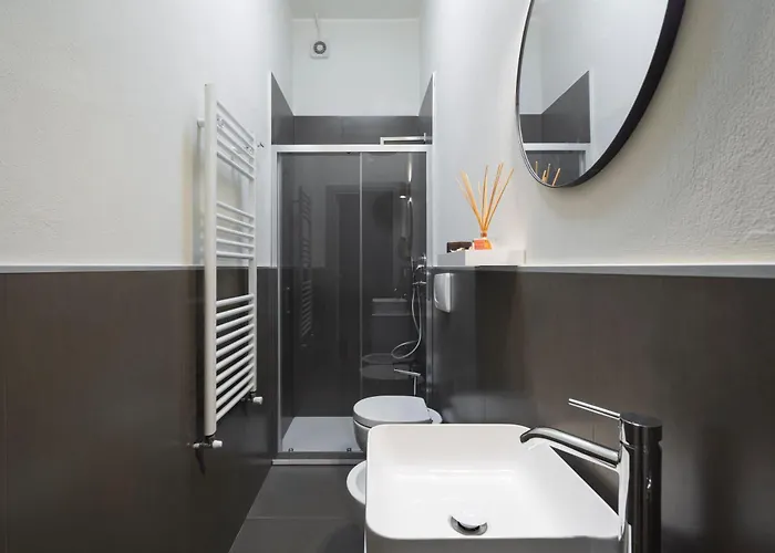 B&B Loreto Prestige - Parking Free & Bulb Gym 4*